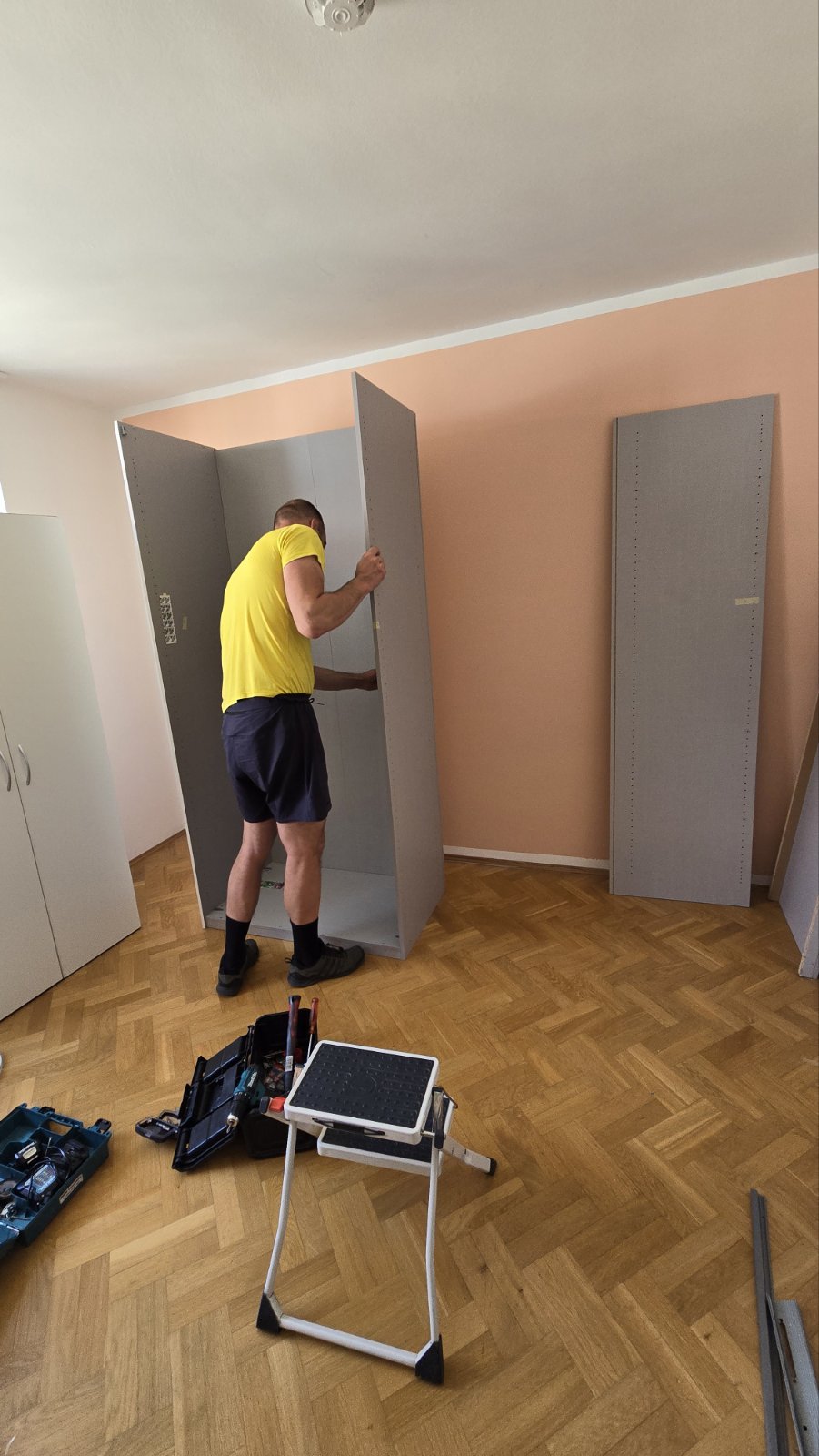 Demontaža i montaža nameštaja tokom selidbe u Beogradu